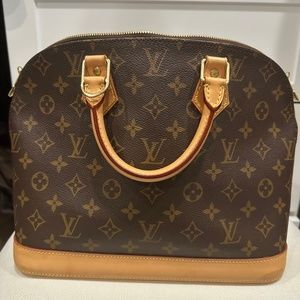 Louis Vuitton monogram Alma PM handbag satchel purse